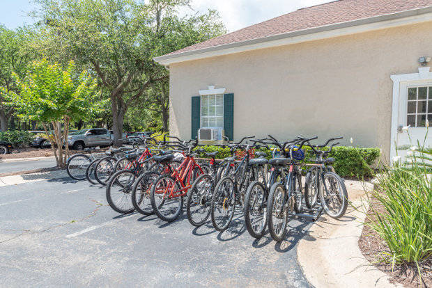 Palmera-Suites-Hotel-Bicycles